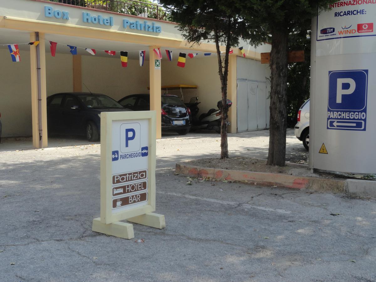 Hotel Patrizia Senigallia Kültér fotó