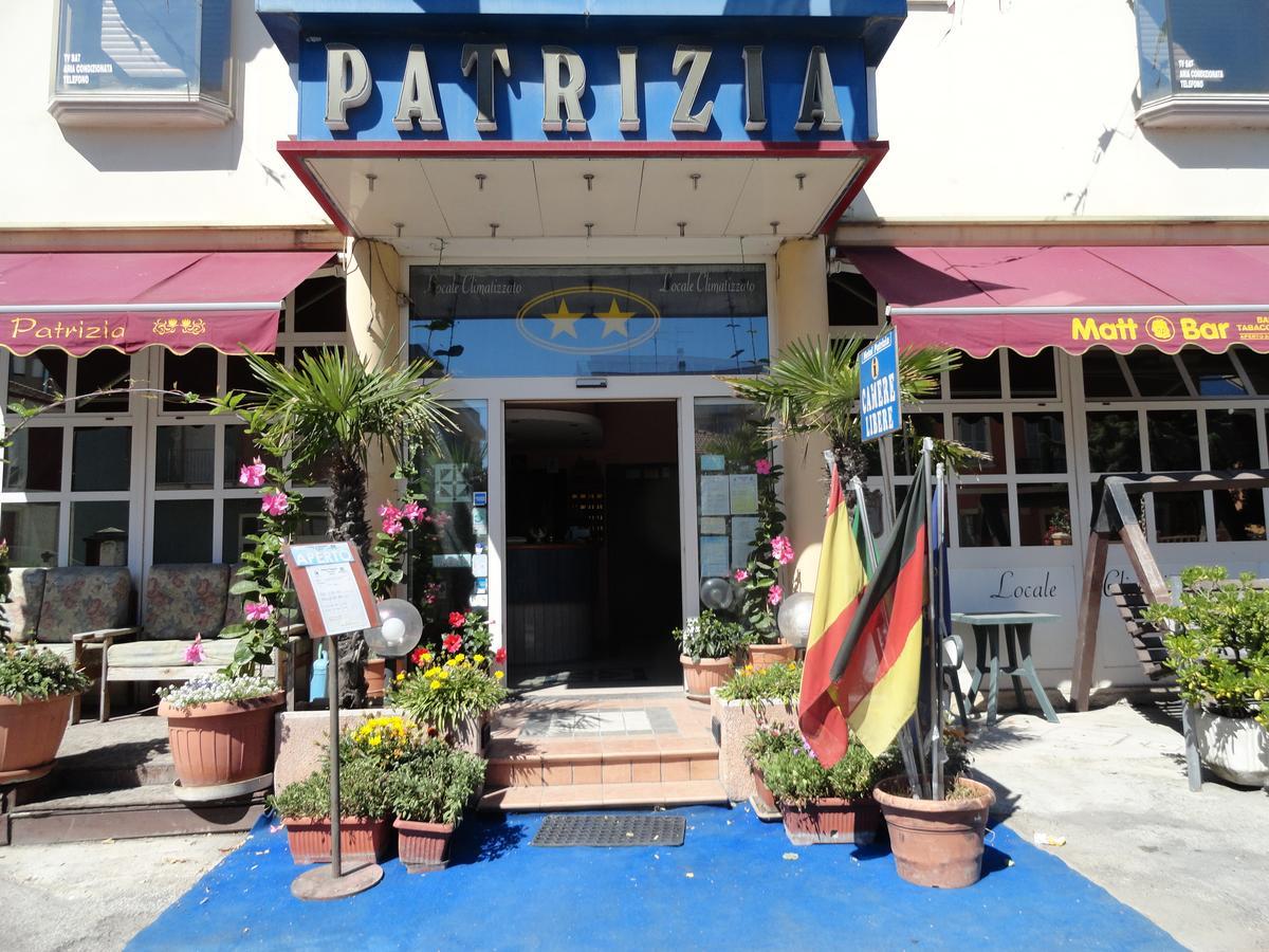 Hotel Patrizia Senigallia Kültér fotó