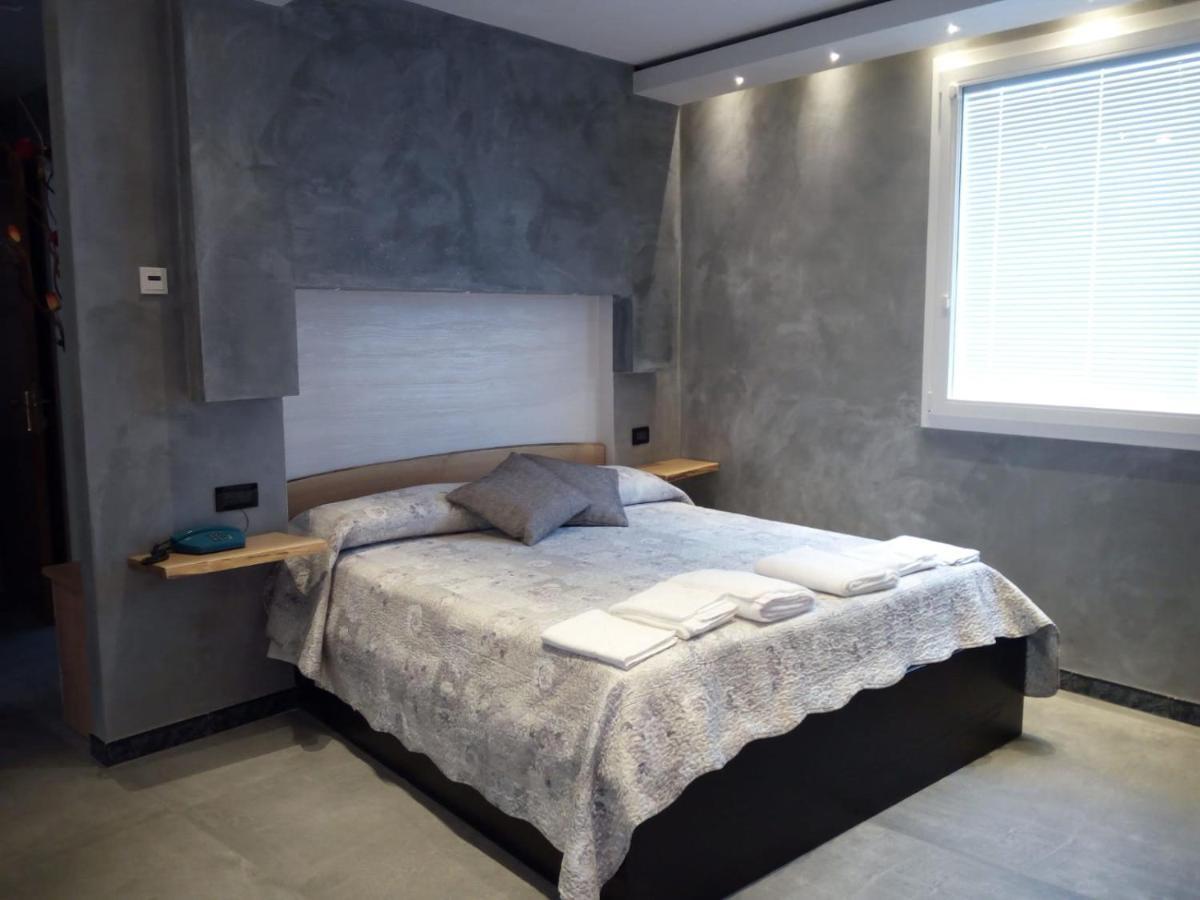 Hotel Patrizia Senigallia Kültér fotó