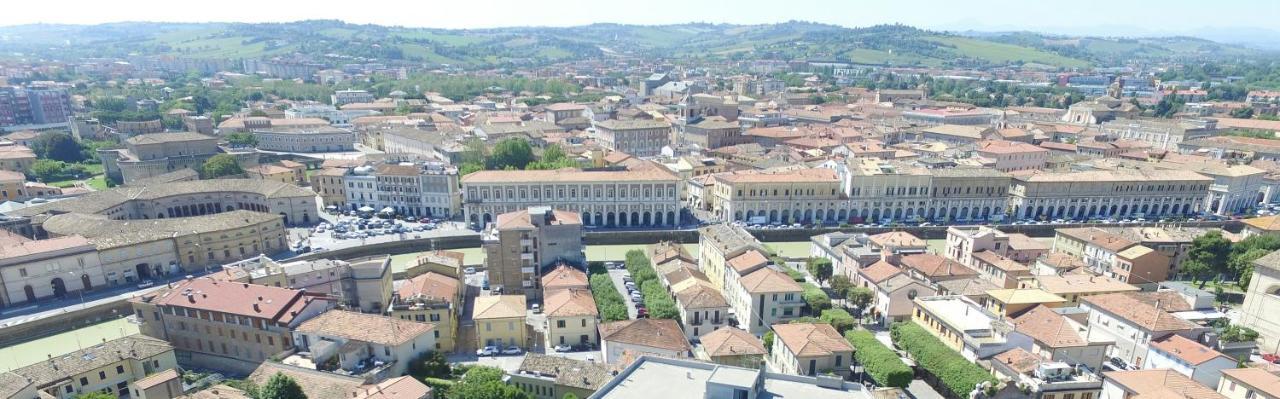 Hotel Patrizia Senigallia Kültér fotó